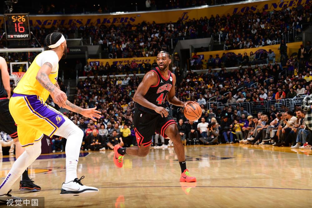 从锋线战术 从锋线战术